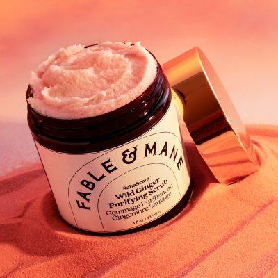 اسکراب کف سر زنجبیل فیبل اند مین Fable & Mane SahaScalp  Wild Ginger Purifying Scrub