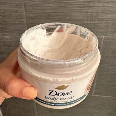 اسکراب بدن داو Dove Body Scrub